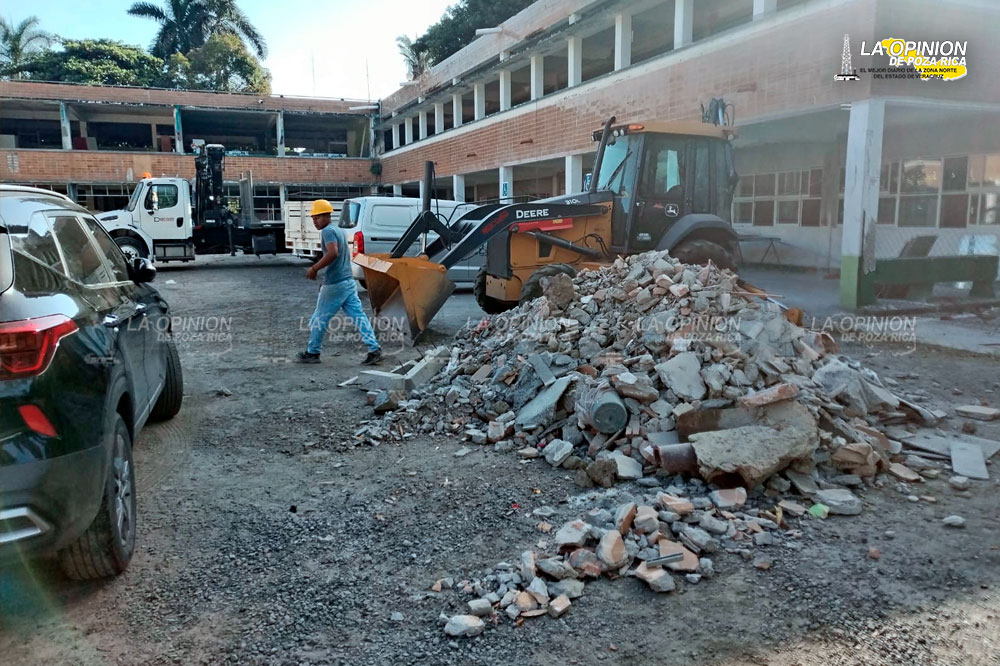 Clases extramuros en la María Enriqueta por rehabilitación