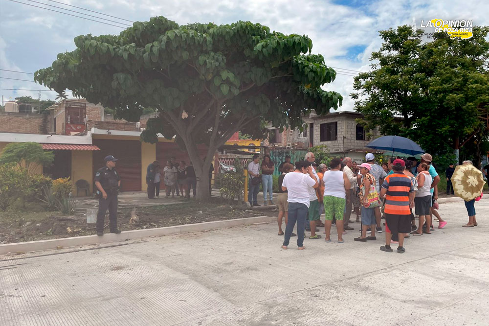 No repara sus unidades, menos las calles