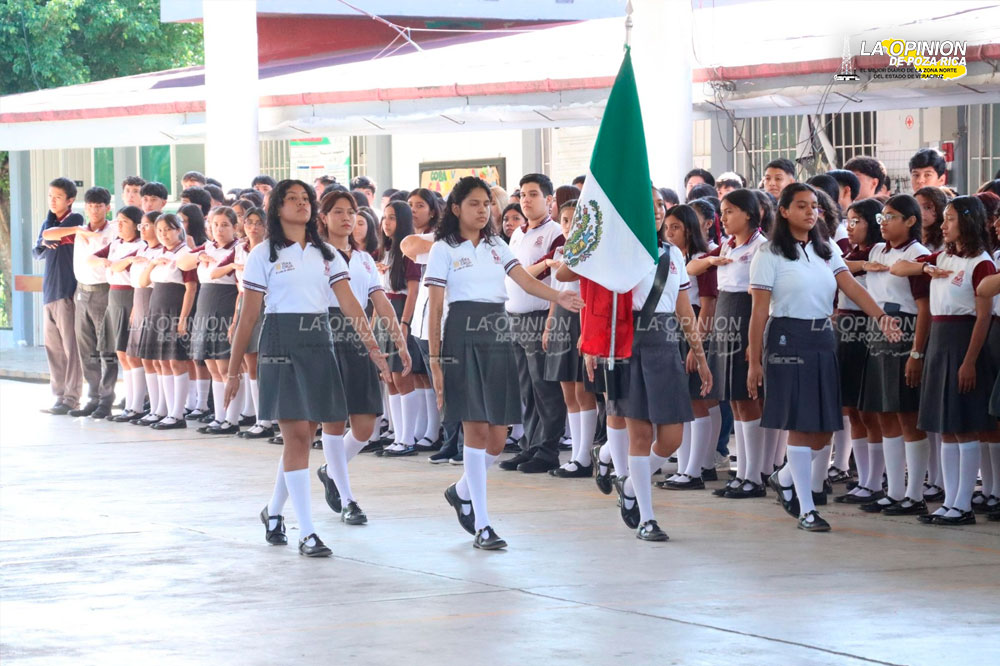 Preside alcalde inicio del nuevo ciclo escolar