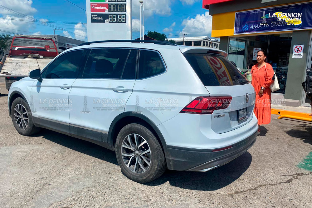 Por faltas a la moral, detienen a mujeres