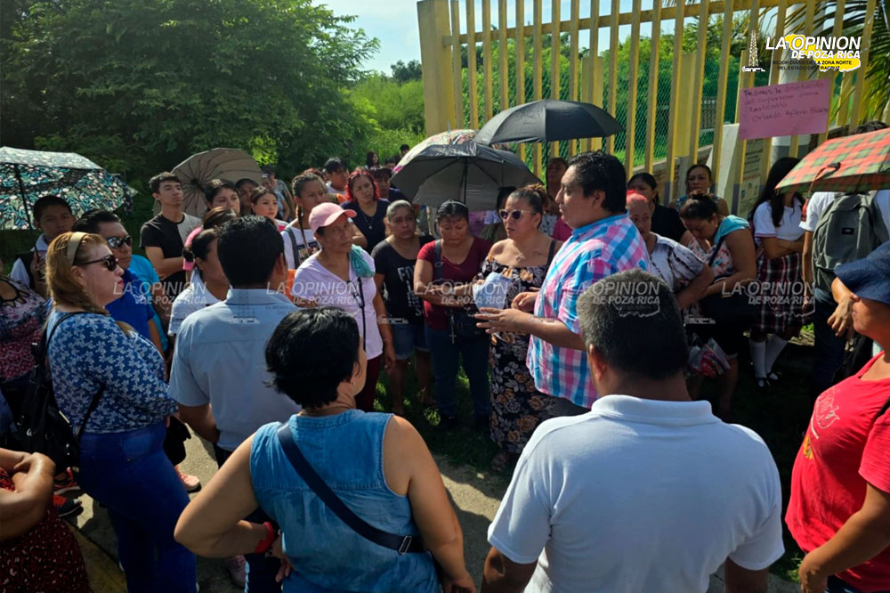 Otro día de protestas en el TEBAEV de Totolapa