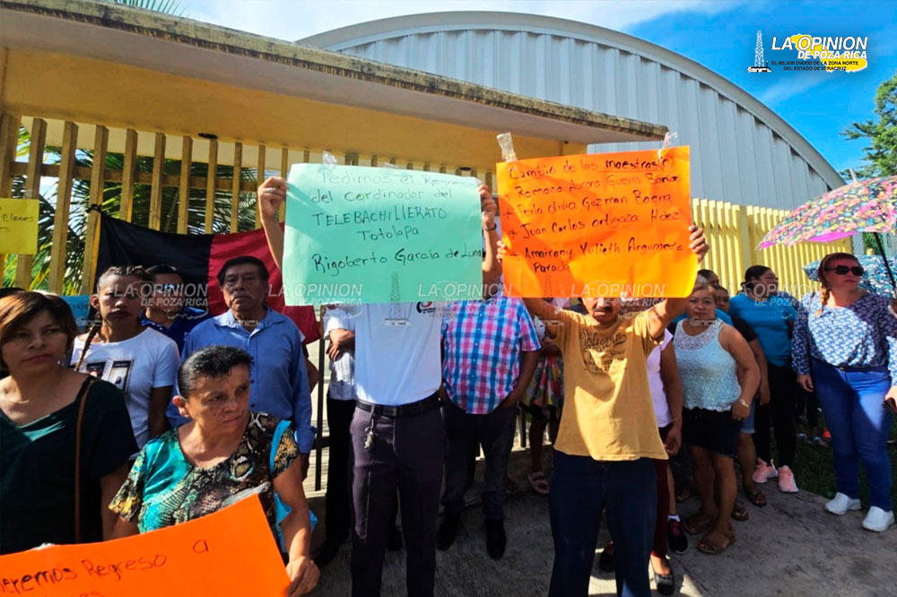 Otro día de protestas en el TEBAEV de Totolapa