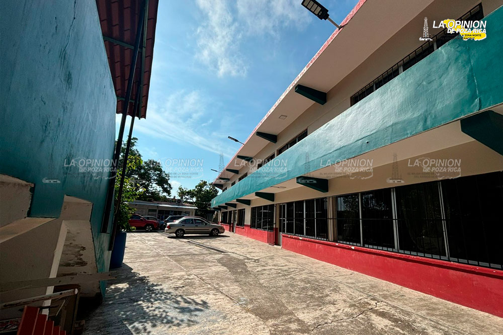 Escuelas se preparan para el regreso a clases