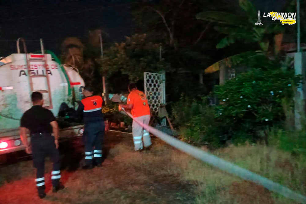 Incendio en una vivienda de la Colonia Antorcha Revolucionaria en Tierra Blanca