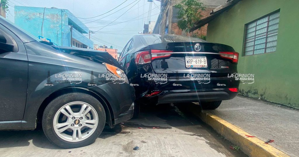 Carambola en la colonia Tajín