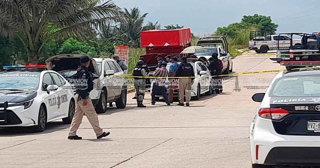 Ejecutan a 2 mecánicos en Manantiales Ejecutan a 2 mecánicos en Manantiales