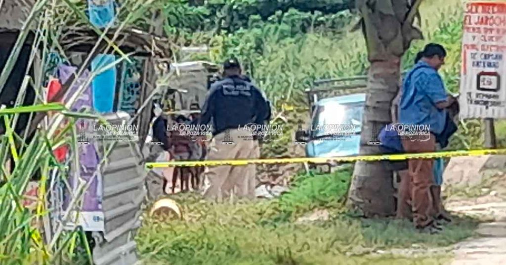 Ejecutan a 2 mecánicos en Manantiales Ejecutan a 2 mecánicos en Manantiales