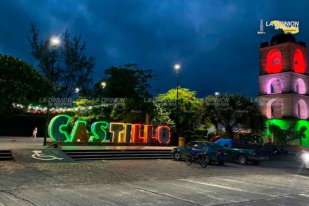 Vistosa pirámide tricolor