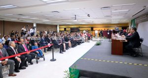 Asiste Nahle a Clausura de Primera Especialidad en Derecho Anticorrupción