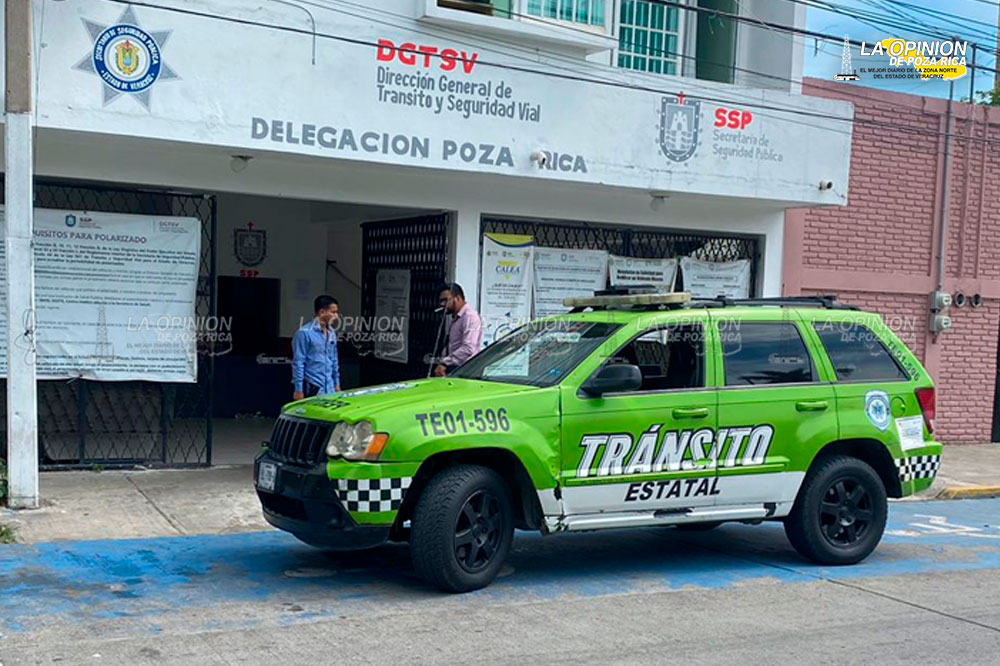 Levantan de sus oficinas a Delegado de Tránsito en Poza Rica