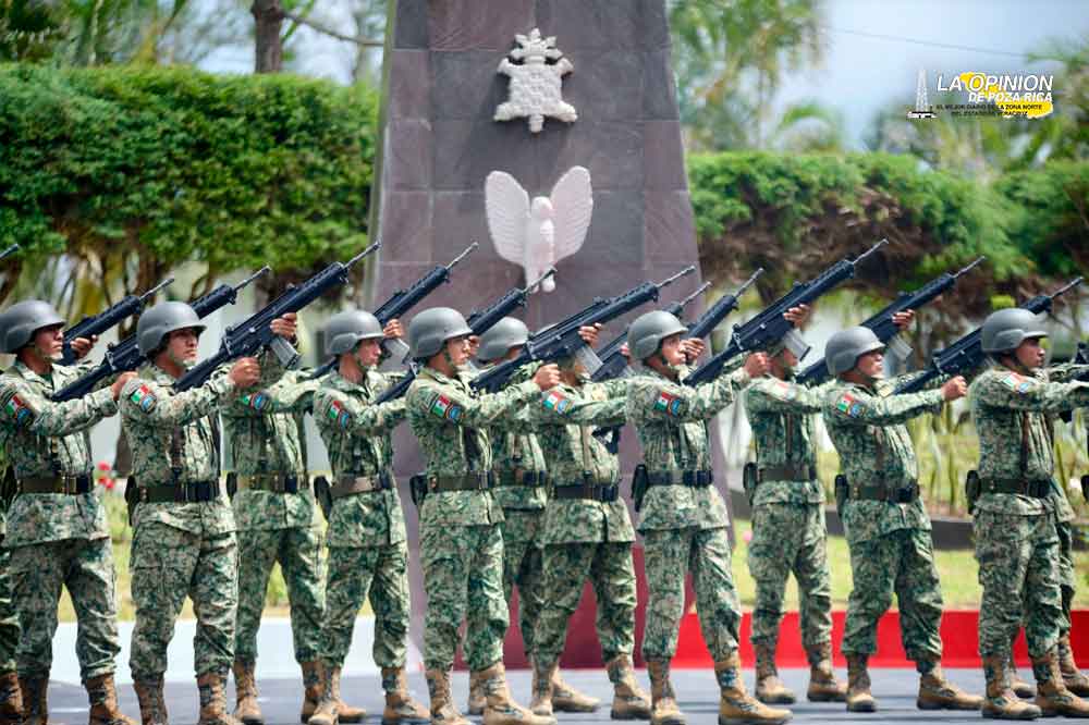 Con respeto y admiración, rinde Veracruz homenaje a los Niños Héroes