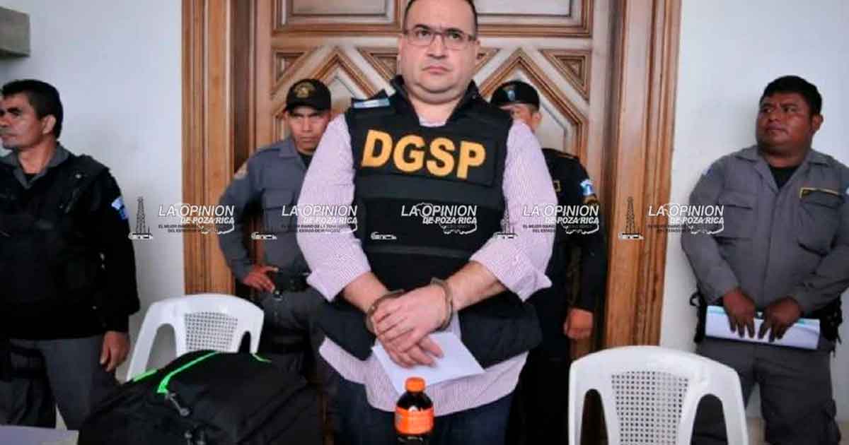 Exoneran a Javier Duarte