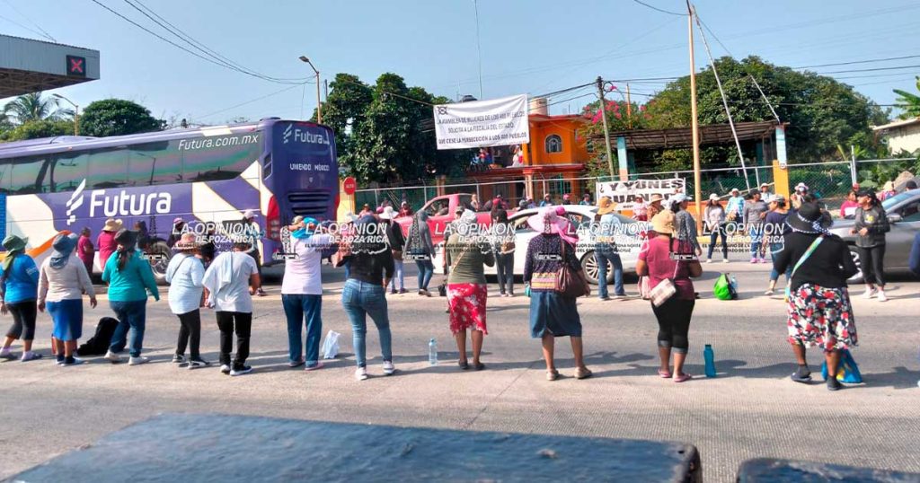 Sin eco, protestas de los 400 Pueblos Sin eco, protestas de los 400 Pueblos