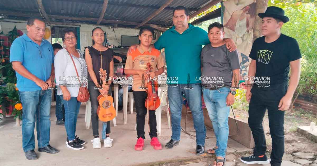 Naranjenses se benefician con varios apoyos Naranjenses se benefician con varios apoyos