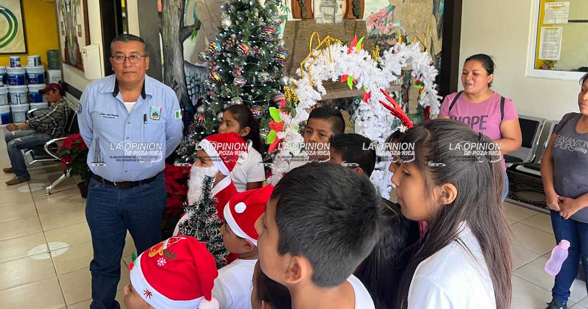Tradición de “La Rama” y villancicos recorren las calles Tradición de “La Rama” y villancicos recorren las calles