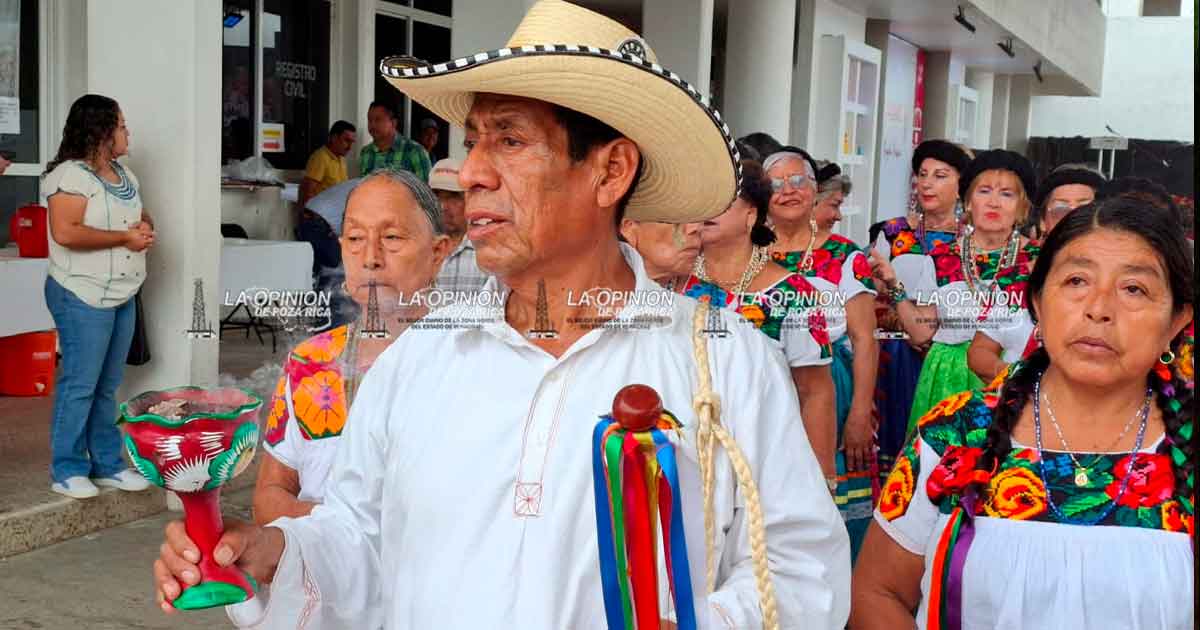 Pueblos siguen marginados de la política Pueblos siguen marginados de la política