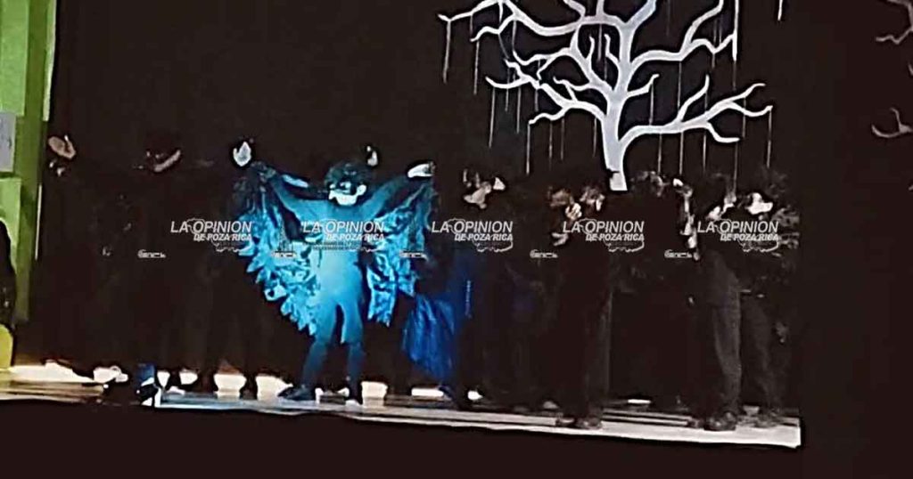 Protagonizan alumnos El Lago de los Cisnes