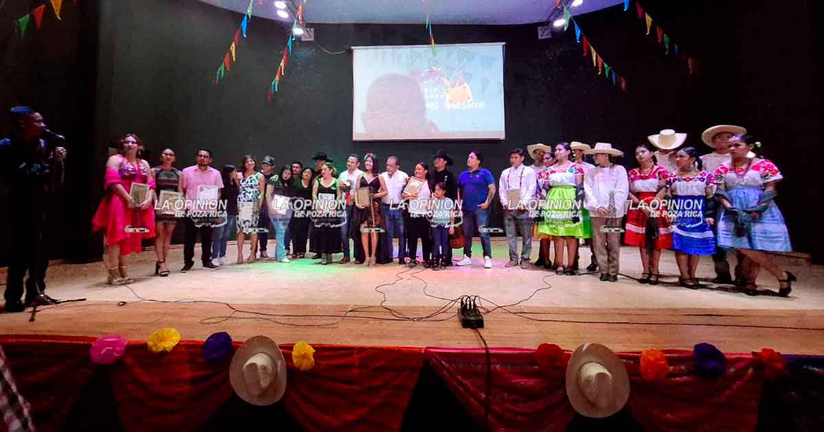 Espléndido concierto de “Raíces de mi Huasteca” Espléndido concierto de “Raíces de mi Huasteca”