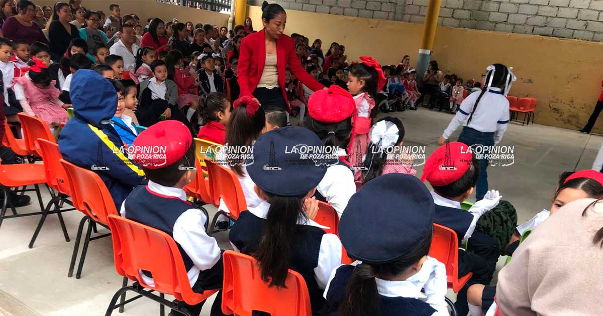 Regresan a clases, pero ya alistan los “puentes” Regresan a clases, pero ya alistan los “puentes”