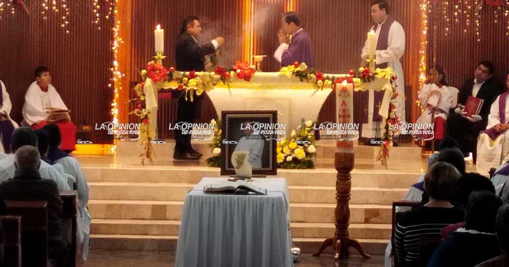 Misa de exequias y cenizas del padre José del Carmen Sánchez Misa de exequias y cenizas del padre José del Carmen Sánchez