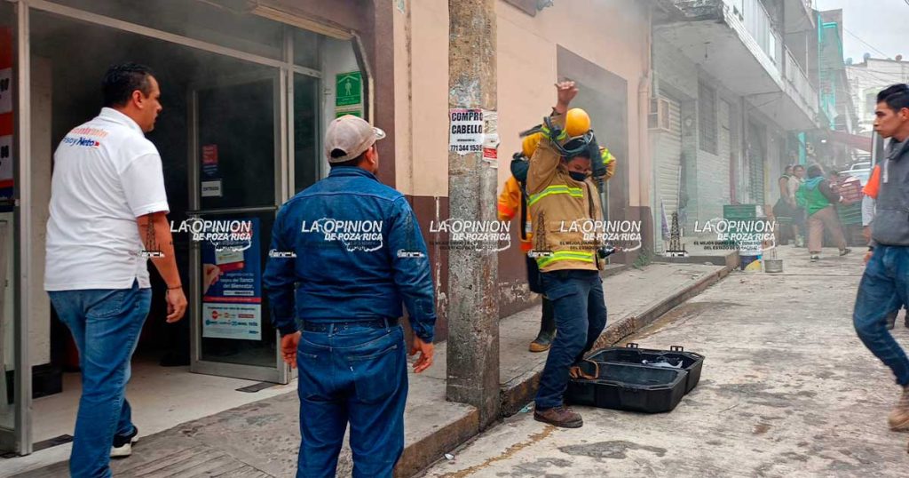 Se registra incendio en la tienda Neto Se registra incendio en la tienda Neto