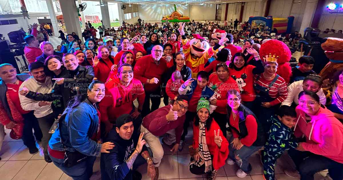 Entregan sonrisas y alegría a más de 600 niños en celebración del Día de los Reyes Magos Entregan sonrisas y alegría a más de 600 niños en celebración del Día de Reyes