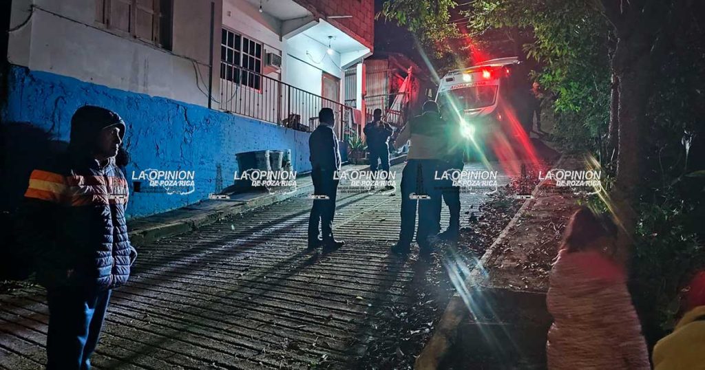 Chevy se queda sin frenos y sufre aparatoso accidente Chevy se queda sin frenos y sufre aparatoso accidente