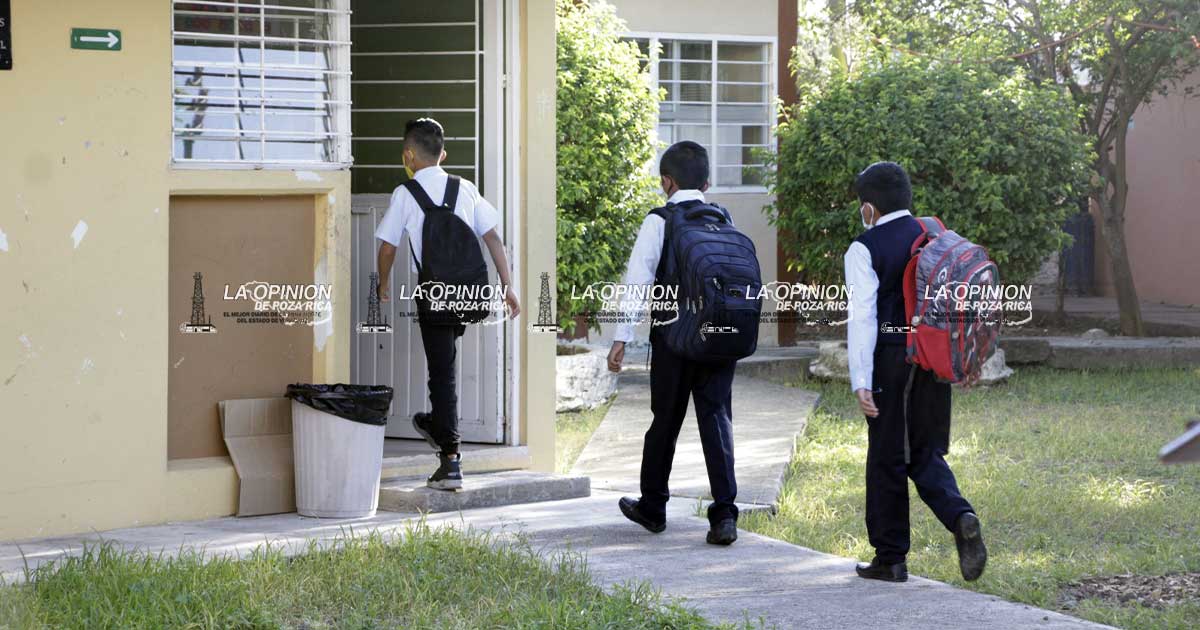 Próximo jueves regresan a clases 1.3 millones de alumnos Próximo jueves regresan a clases 1.3 millones de alumnos