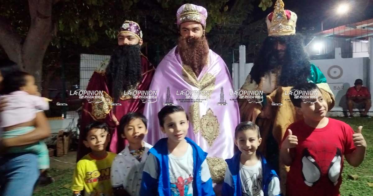 Niñas y niños viven la magia con los tres Reyes Magos Niñas y niños viven la magia con los tres Reyes Magos