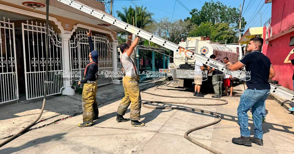 Incendio en la Reforma causa pánico