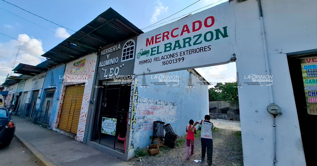 Van por rescate del Mercado El Barzón Van por rescate del Mercado El Barzón