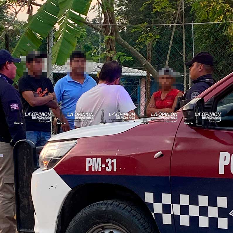 Los linchaban por “rateros”, los salvó la policía preventiva Vecinos intentan hacer justicia por mano propia, pero la intervención policial evita el linchamiento