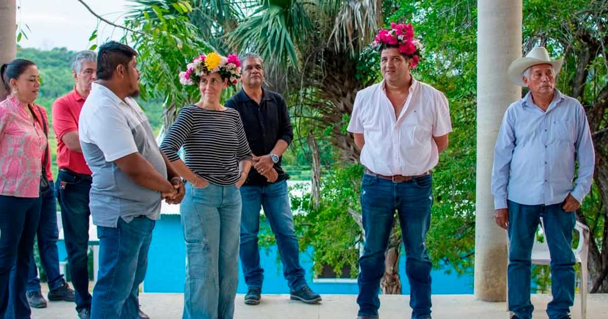 También en Platón Sánchez, morenistas denuncian nepotismo También en Platón Sánchez, morenistas denuncian nepotismo