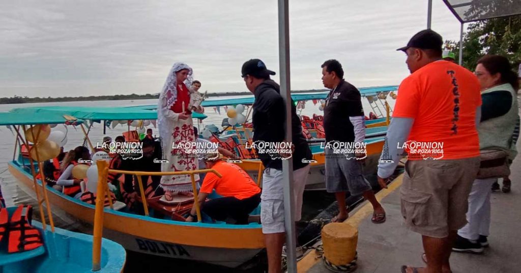 Se desborda la fe católica por la Virgen de la Candelaria