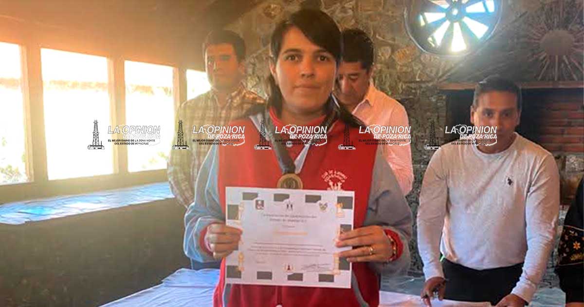Karime Cruz, primera árbitra nacional de ajedrez