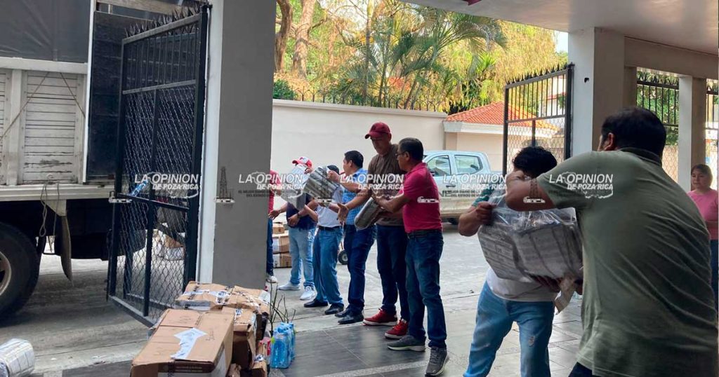 Vacían bodegas de sede distrital del INE