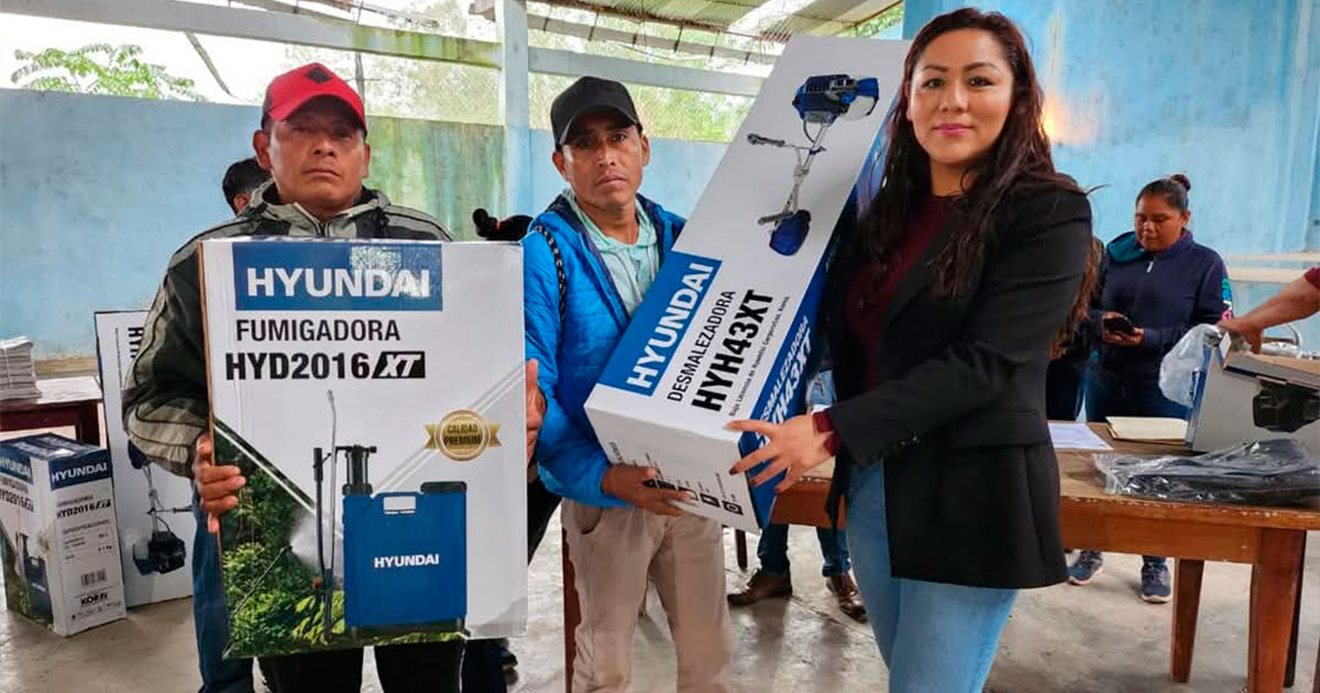 Perla Romero, pasión por servir a su gente