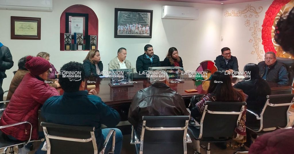 Gonzalo Flores renuncia a la secretaría del ayuntamiento