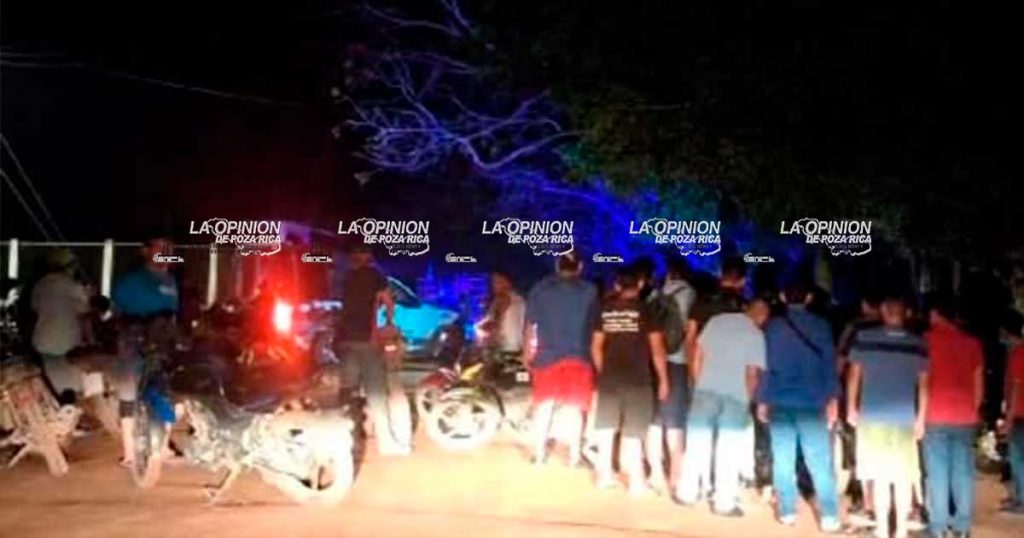 Detienen a presuntos ladrones de motocicletas Detienen a presuntos ladrones de motocicletas