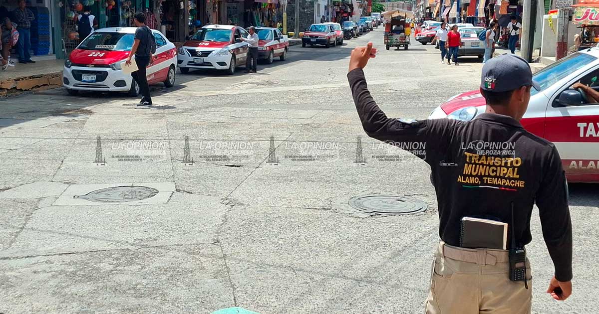 Taxistas piden oficina de Transporte Público Taxistas piden oficina de Transporte Público