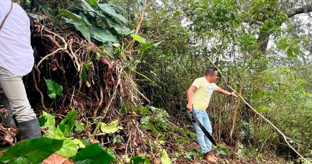 Alcalde de Filomeno Mata dona terreno para reinstalación de Casa de la Salud