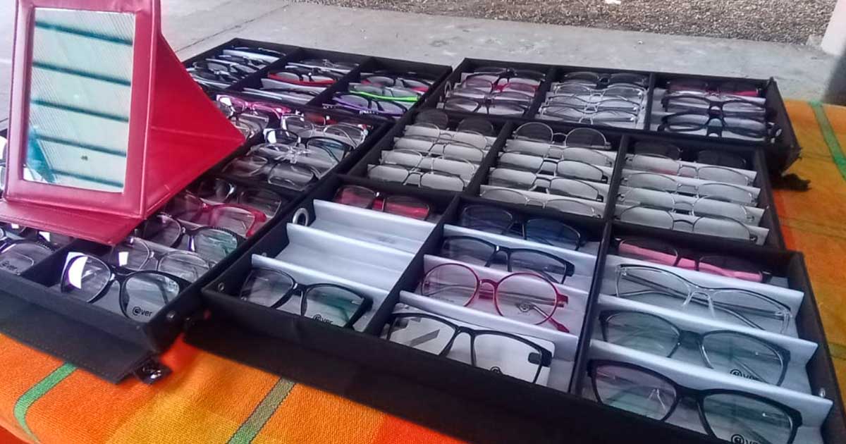 Inician jornadas de lentes a bajo costo en comunidades
