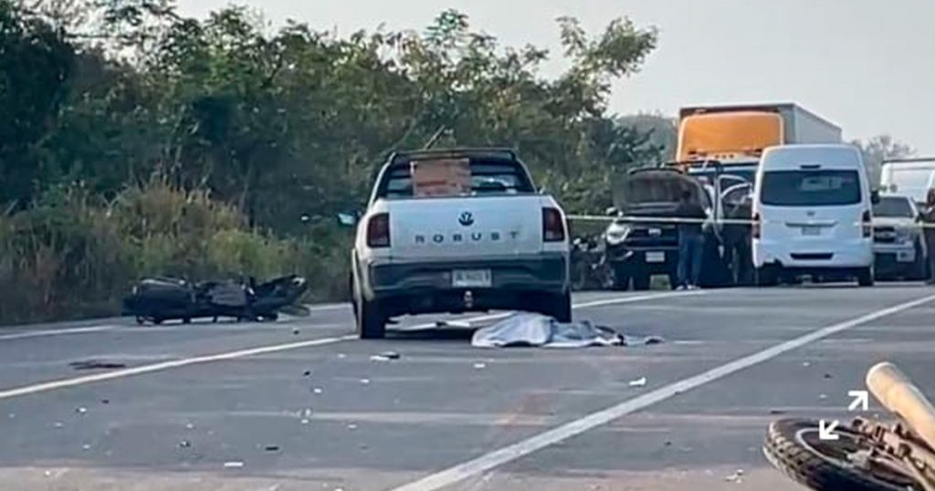 Motociclista pierde la vida arrollado, su padre se debate entre la vida y la muerte Motociclista pierde la vida arrollado, su padre se debate entre la vida y la muerte