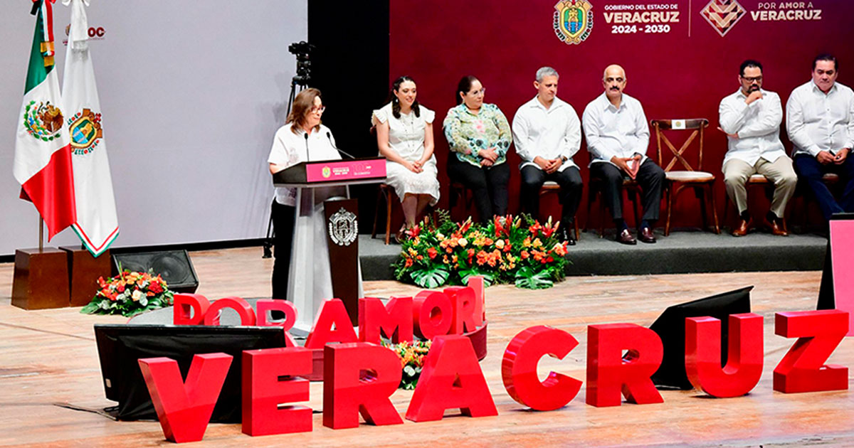 Rocío Nahle presenta su informe de 100 días
