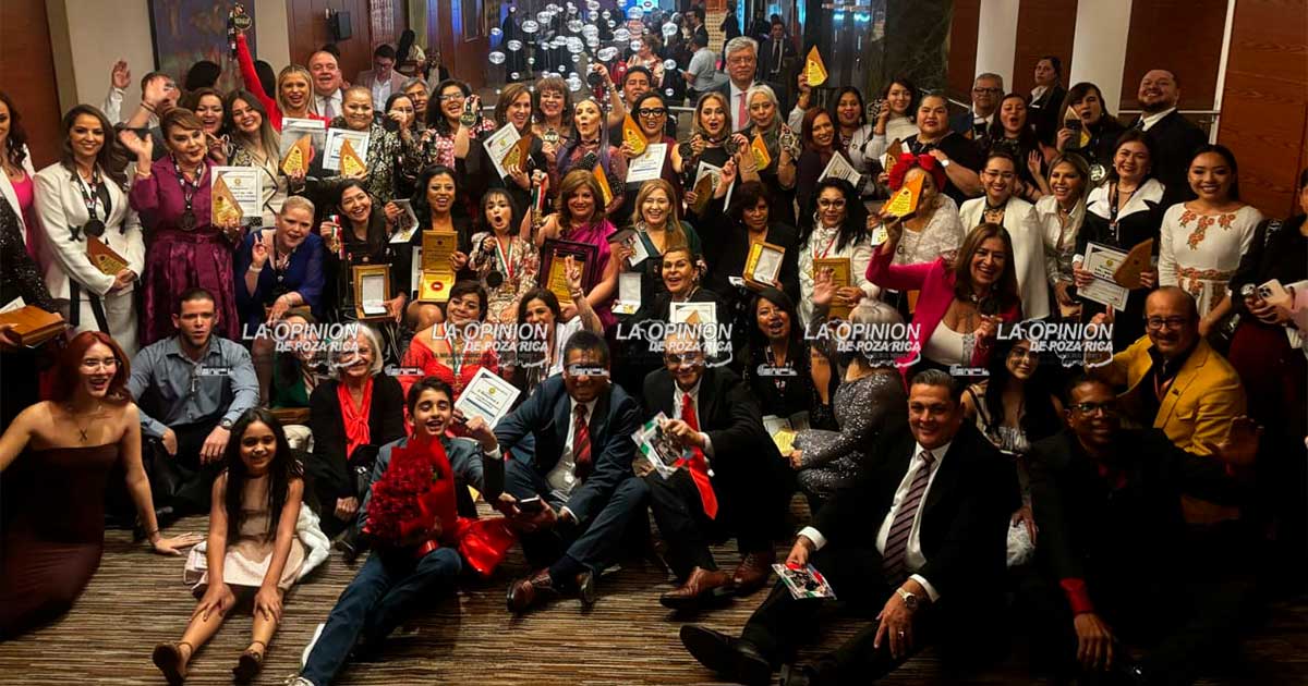 Destacados Líderes México condecora a 21 mujeres que han dejado un gran legado en nuestro país