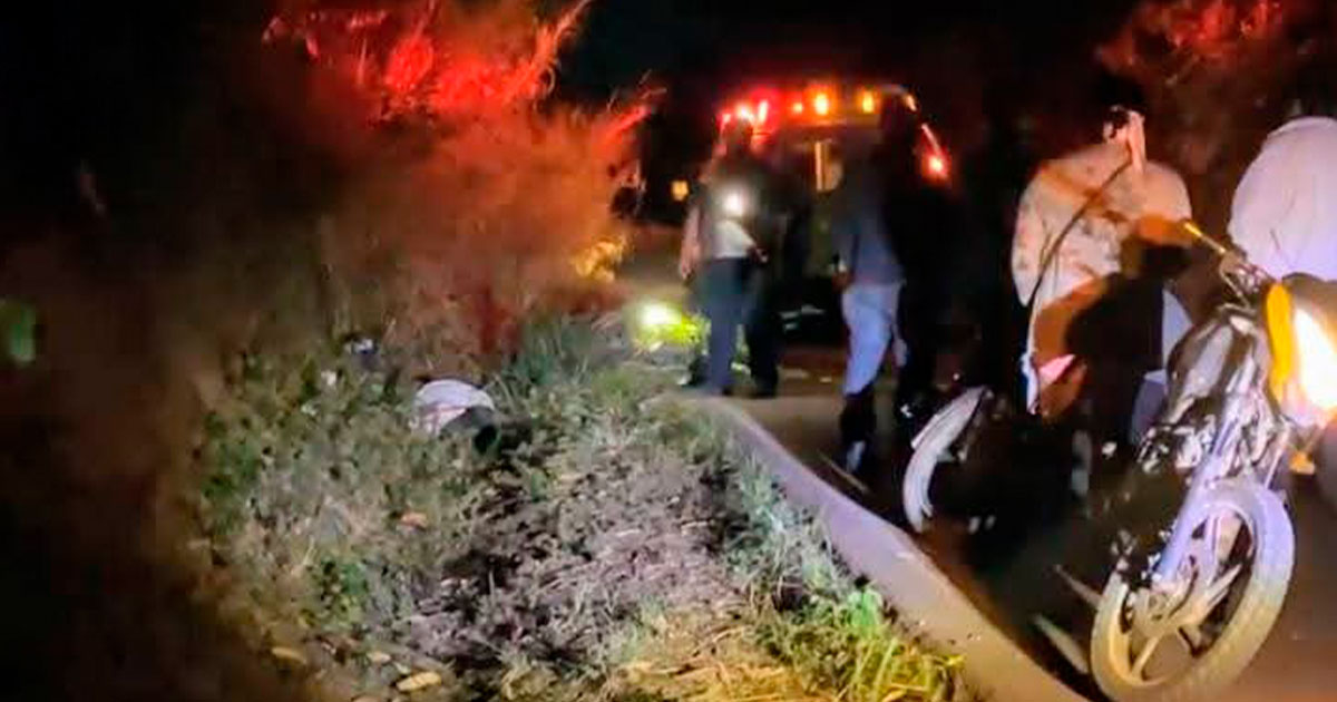 ¡Motociclista fallece en accidente vial! ¡Motociclista fallece en accidente vial!