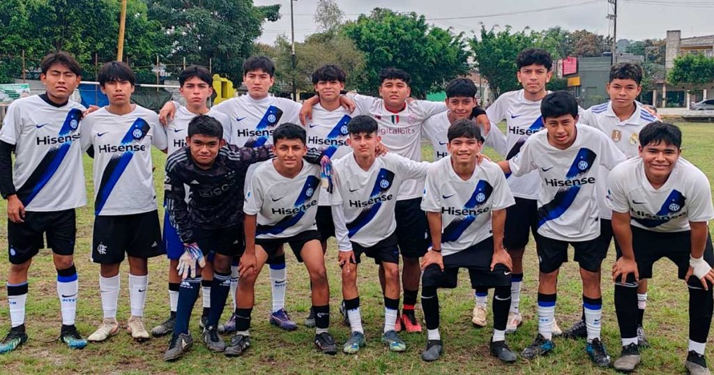 ¡Los exhiben en su propia casa!