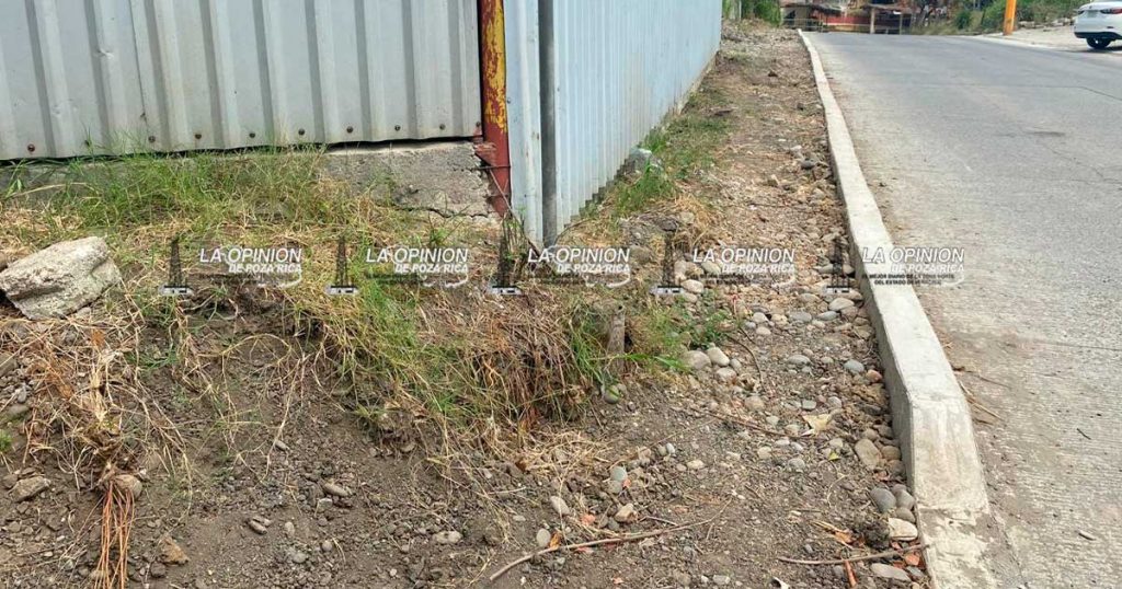 Denuncian presunto abuso de autoridades en Coatzintla Denuncian presunto abuso de autoridades en Coatzintla