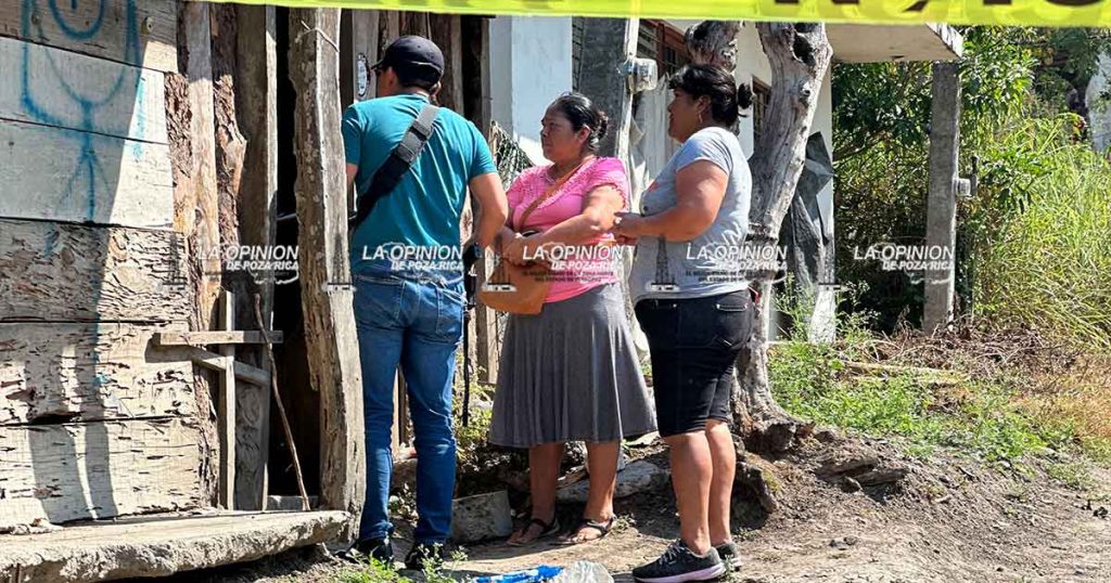 Abuelito murió mientras dormía Abuelito murió mientras dormía