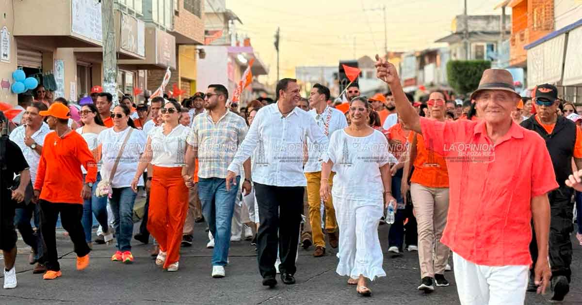 Ahora es naranja: Bogar Ruiz se registró por MC Ahora es naranja: Bogar Ruiz se registró por MC